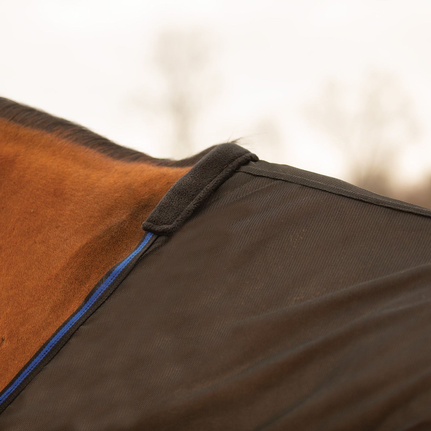 Lux® Ceramic Therapy Air Mesh Stable Sheet