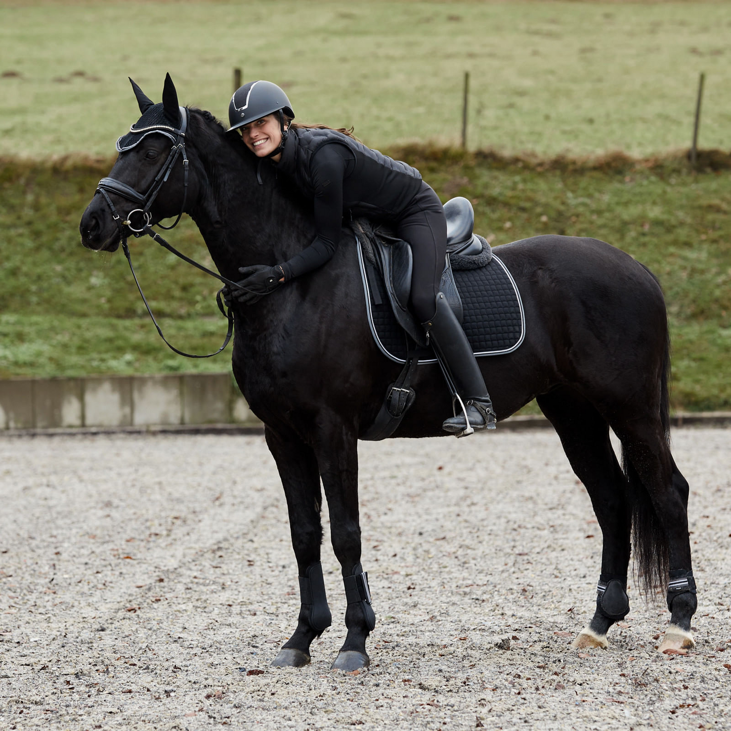Horze Adepto Dressage Saddle Pad - Black