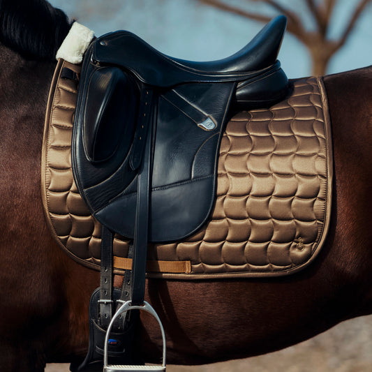 Horze Houston Comfort Fleece Dressage Saddle Pad - Bison Dark Brown