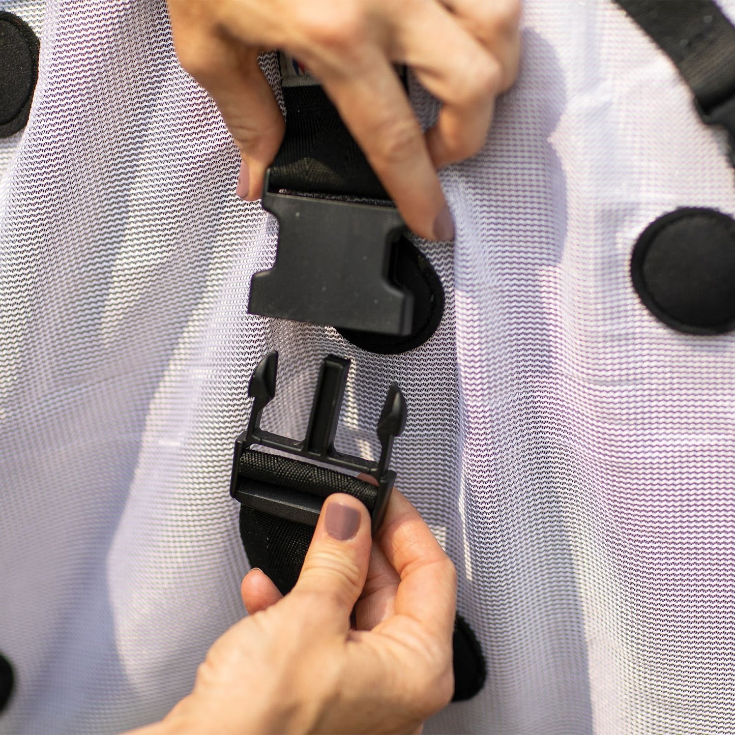 Dura-Tech® Magnetic Therapy Sheet - White